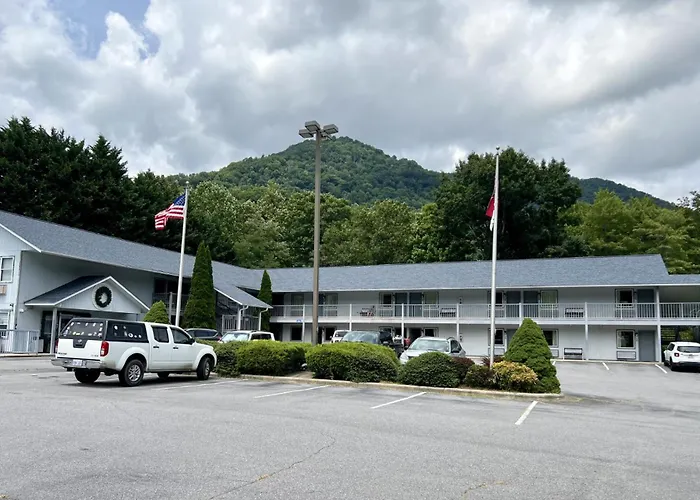Four Seasons Inn