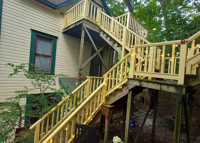 The 1883 Peabody House Bed & Breakfast Eureka Springs