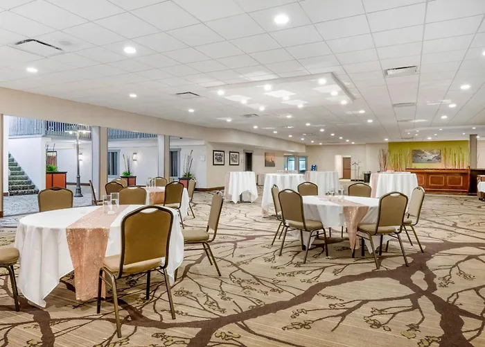 Best Western Plus New Ulm