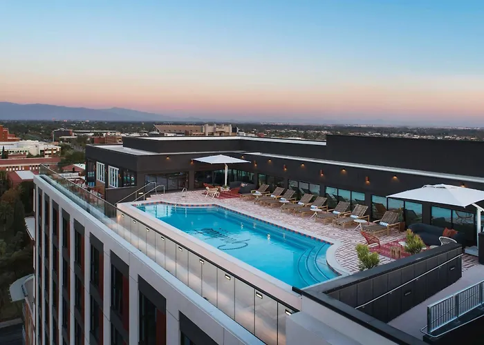 Graduate By Hilton Tucson