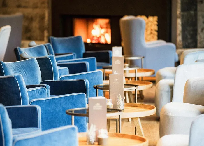 Quellenhotel Heiltherme Bad Waltersdorf - 2-Thermenresort