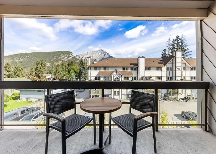 Best Western Plus Banff International Lodge