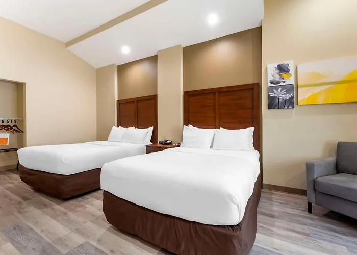 Comfort Suites Monaca