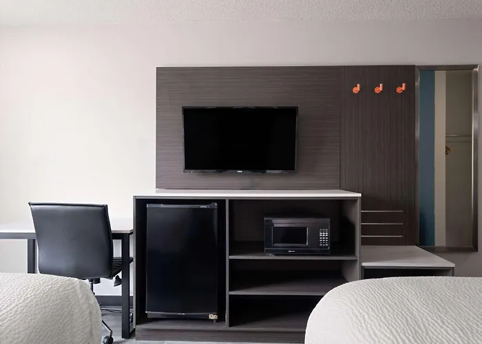Baymont By Wyndham Indianapolis East