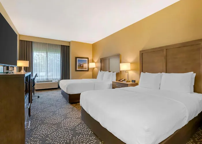 Best Western Columbia River Waterfront