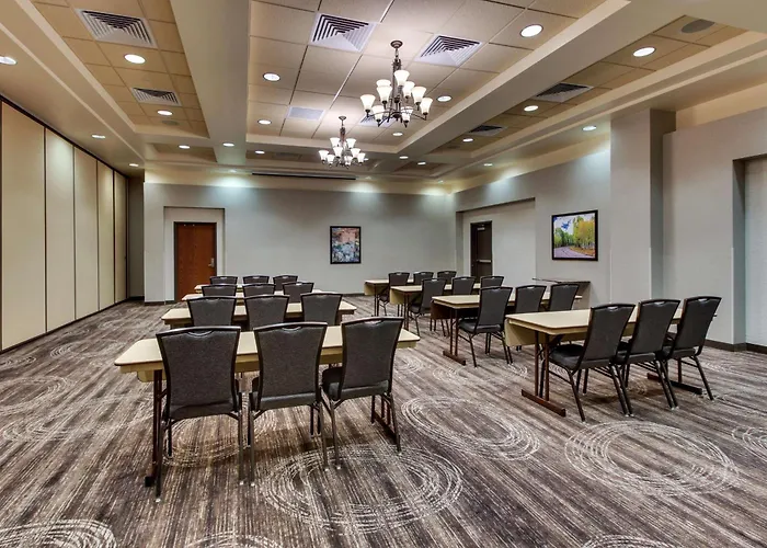 Drury Inn & Suites Phoenix Happy Valley
