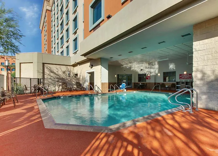 Drury Inn & Suites Phoenix Happy Valley