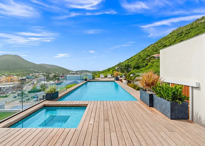 The Hills Residence Simpson Bay