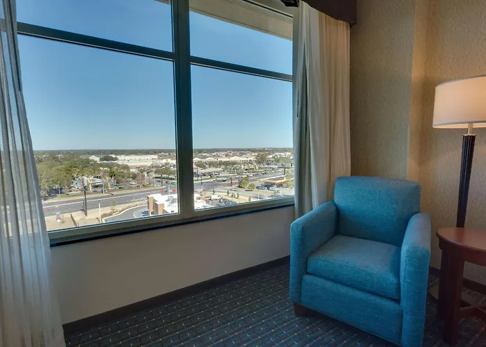 Drury Inn & Suites