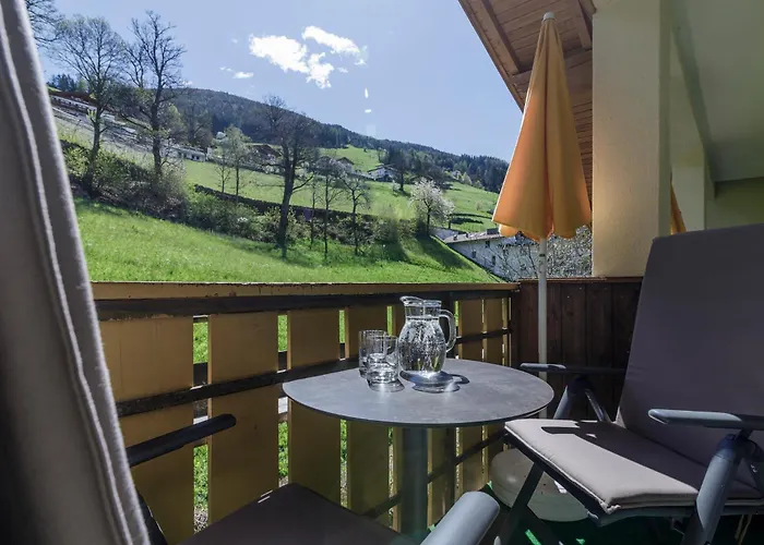Hotel Mitlechnerhof Schenna