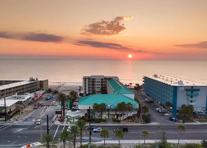 Boardwalk Inn And Suites