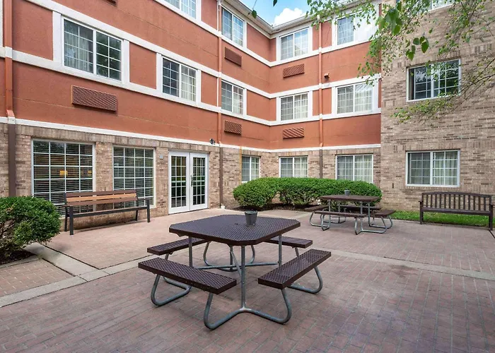 Extended Stay America Suites - Indianapolis - West 86Th St