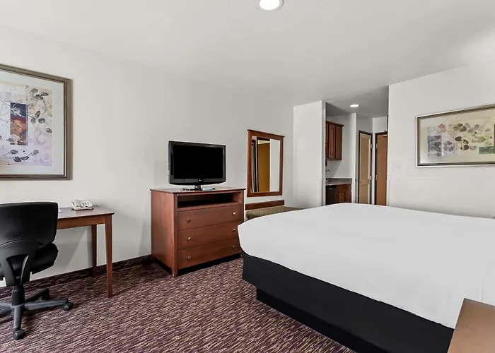 Best Western Socorro Hotel & Suites