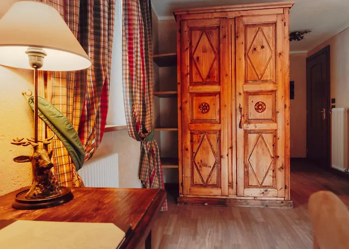 Villa Novecento Romantic Hotel - Estella Hotels Italia Courmayeur