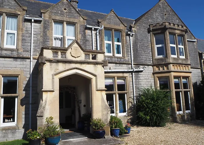 Meare Manor