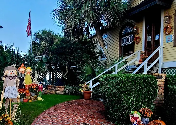The Original Romar House Bed And Breakfast Inn