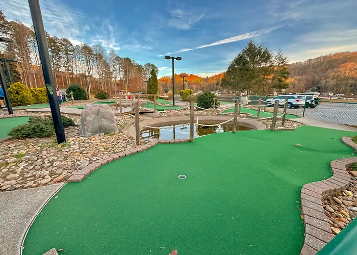 Mountain Loft Resort - Lake Lure, Nc
