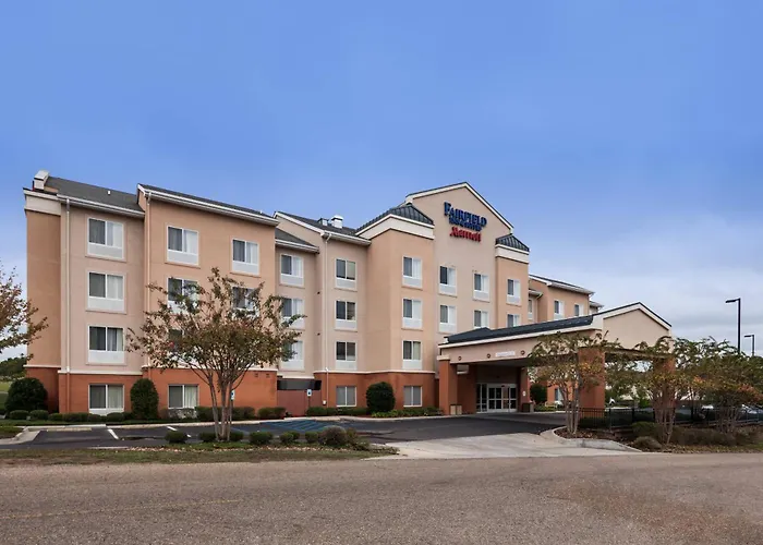 Fairfield By Marriott Ruston Hotel