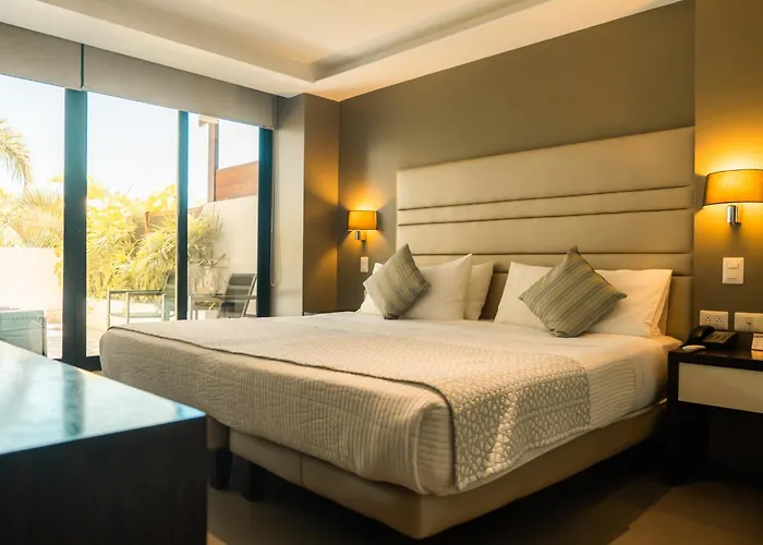 Hotel Poseidon Manta