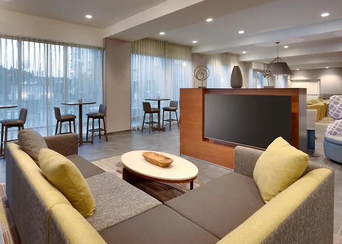 Courtyard By Marriott Los Angeles Lax/Hawthorne