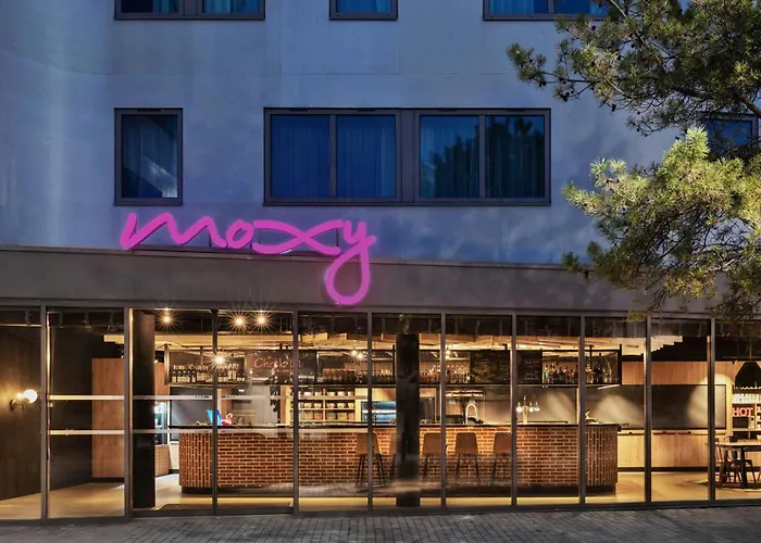 Moxy Amiens
