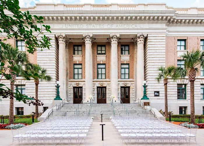 Le Meridien Tampa, The Courthouse