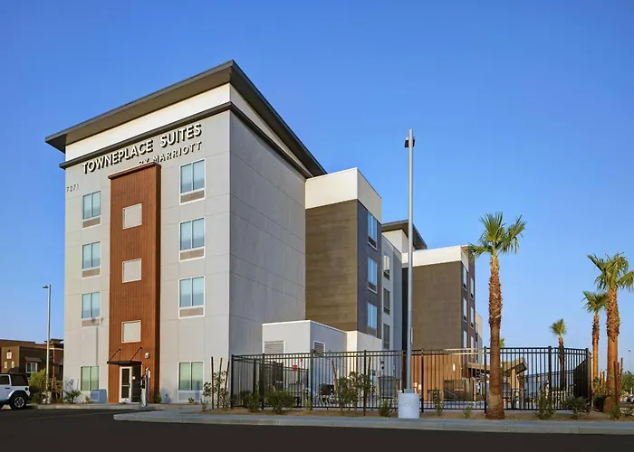 Towneplace Suites By Marriott Phoenix Glendale Sports & Entertainment District