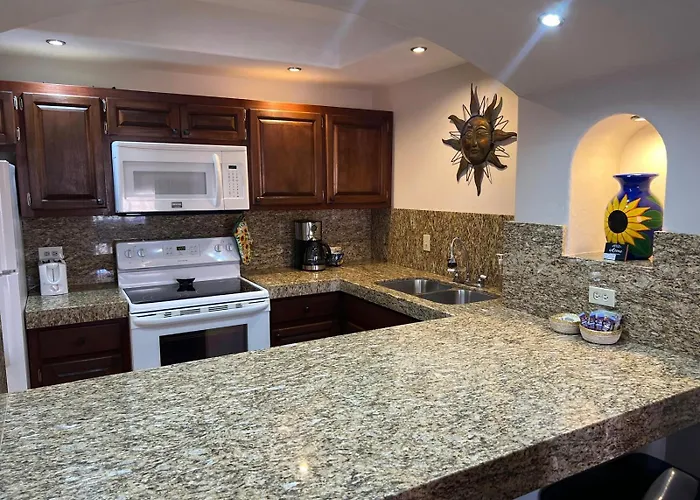 El Pueblo Condominiums By Rocky Host