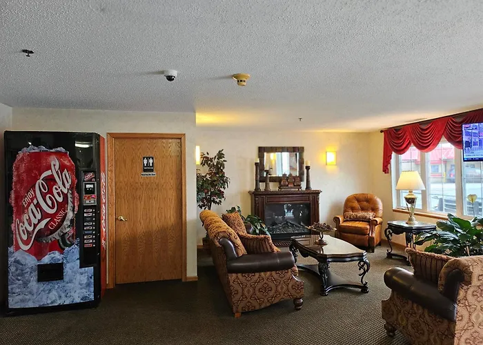 Budget Host Inn & Suites