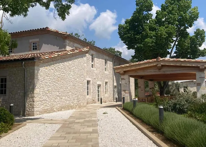 Château Lecusse - La Grande Roche - Hôtel, Spa, Boutique&Restaurant Broze