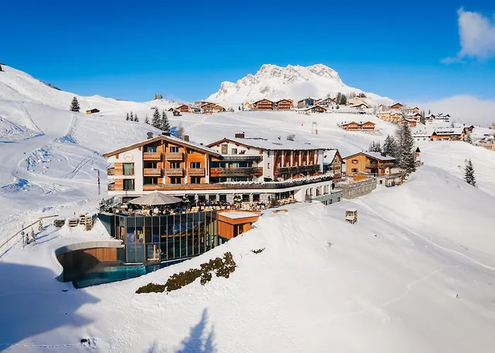 Hotel Goldener Berg Lech am Arlberg