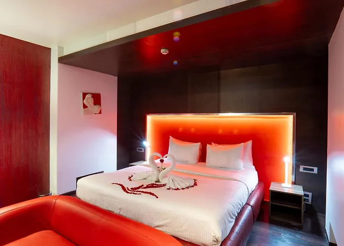 Fahrenheit Hotels & Resorts