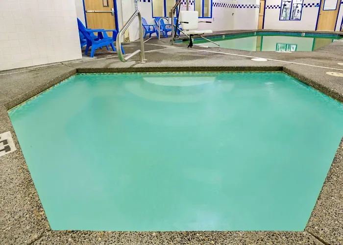Days Inn & Suites By Wyndham Gresham