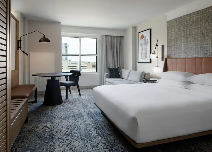 Sheraton Fort Worth Downtown Hotel