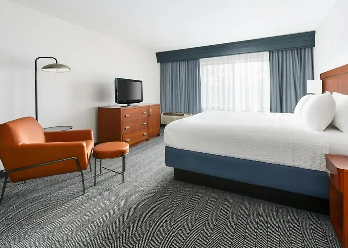 Courtyard Hartford Farmington