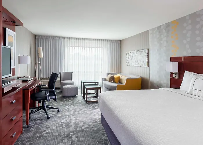 Courtyard By Marriott Kalamazoo Portage