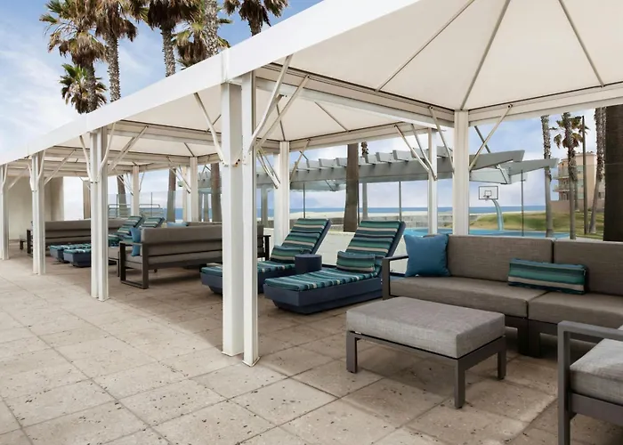 Pier South Resort, Autograph Collection