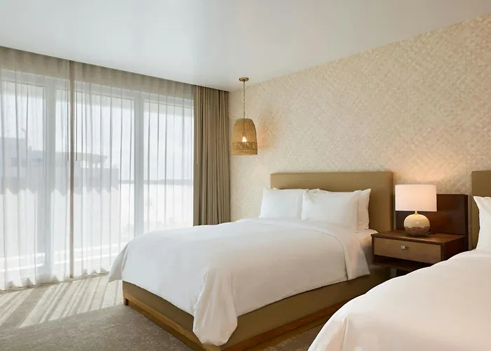 Casa Costera, Isla Verde Beach, Apartments By Marriott Bonvoy San Juan