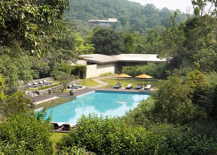 Dharana At Shillim - Luxury Clinical Wellbeing Retreat