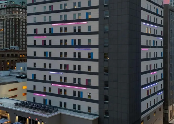 Aloft Memphis Downtown
