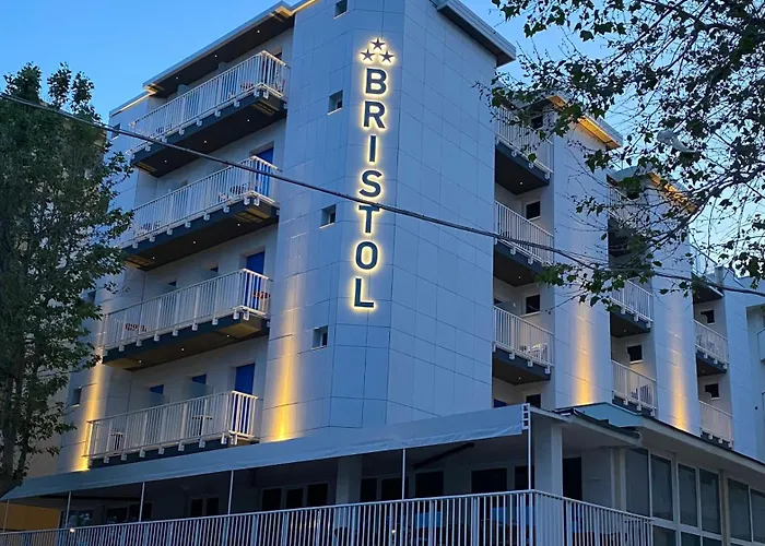 Hotel Bristol