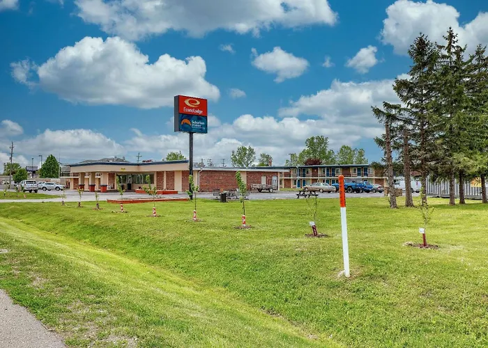 Econo Lodge Neenah