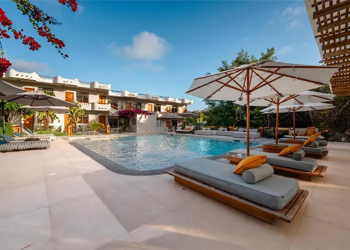 Hotel Fiesta Puerto Ayora 