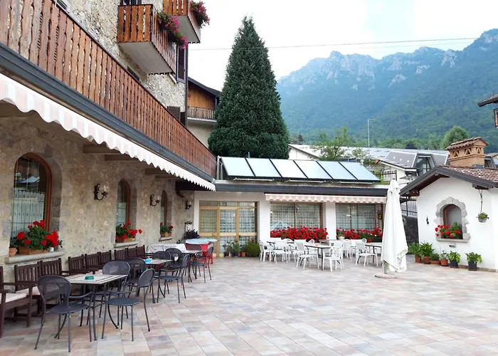 Hotel Carrara