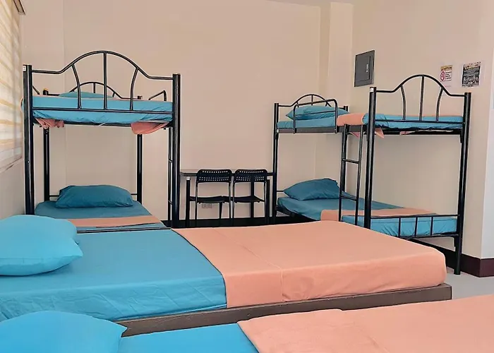 Rnj Hotel