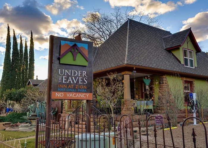 Under The Eaves Inn At Zion National Park