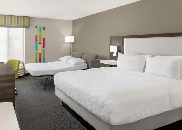 Hampton Inn Olathe
