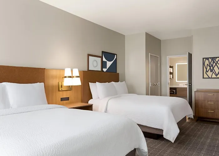 Staybridge Suites Detroit - Southfield
