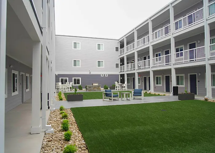 Stayapt Suites San Antonio-Lackland