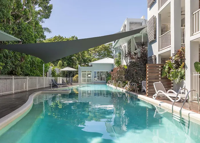 Mantra Aqueous On Port Aparthotel Port Douglas